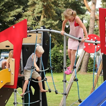 Lodge 6 Personen Camping De Molenhof Reutum Exterior foto