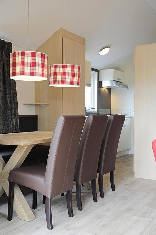 Lodge 6 Personen Camping De Molenhof Reutum Exterior foto